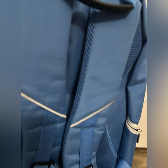 Maplelea Doll Backpack - Picture 4 of 9